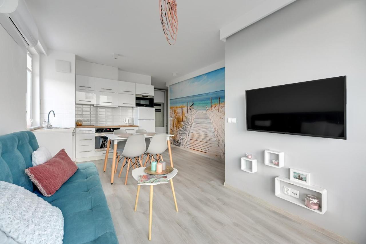 Platinium Nadmorski Dwor Residence Gdansk Exterior photo