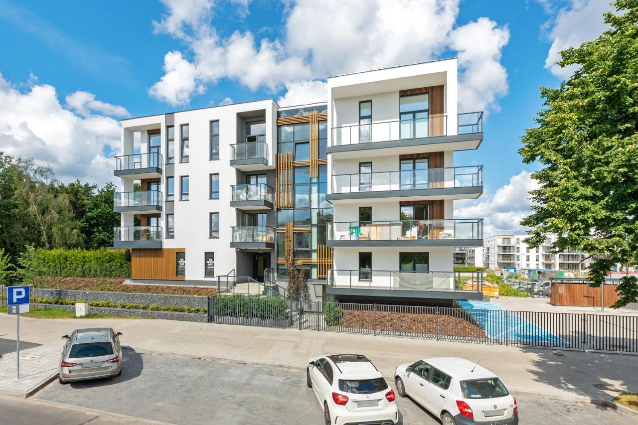 Platinium Nadmorski Dwor Residence Gdansk Exterior photo